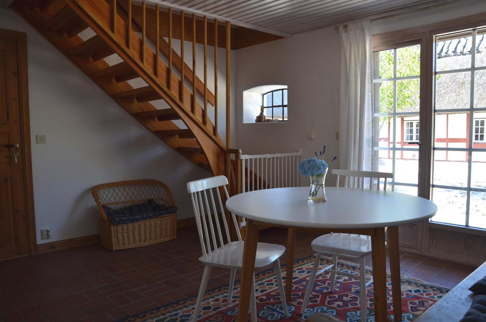 Kastanjegarden Pa Stenshuvud Kivik Zimmer foto